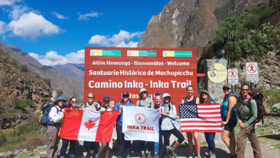 Inka Trail passengers - inca trail entrance