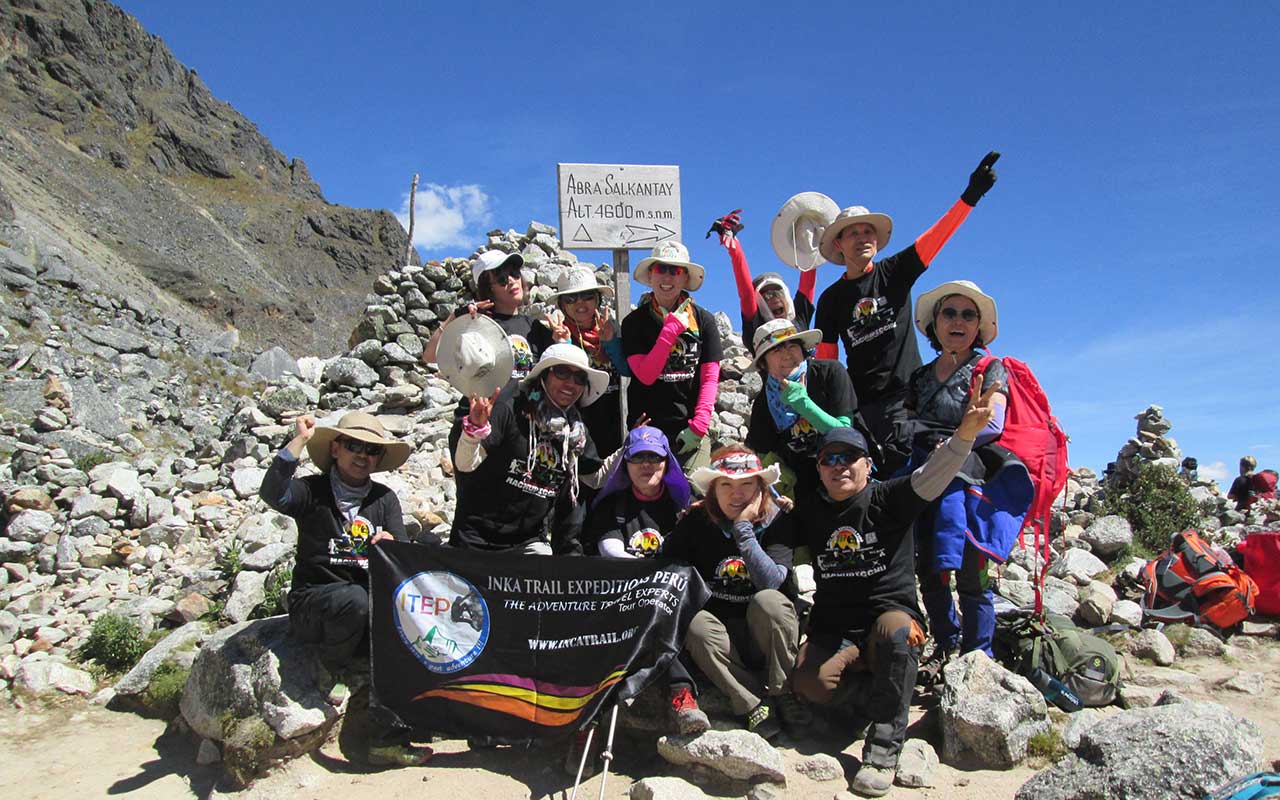 Salkantay Pass - Salkantay Trek to Machu Picchu in 4 days