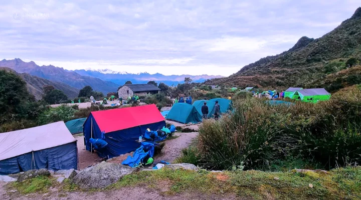 campamento chakicocha camino inca Campamento Chaquicocha en el Camino Inca